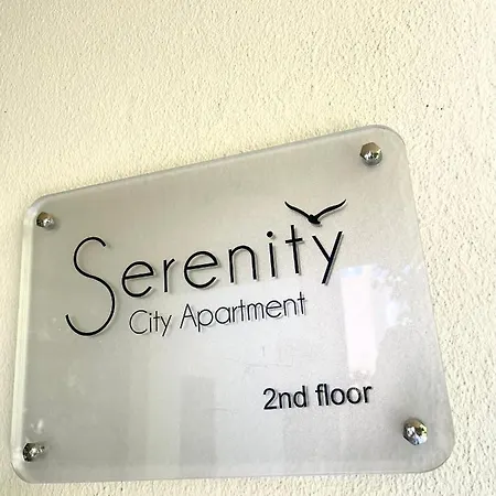 Serenity Apartment *